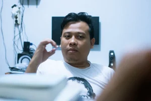 Setiap Isapan Kretek Ini, Adalah Doa untuk Segala Kebaikanmu