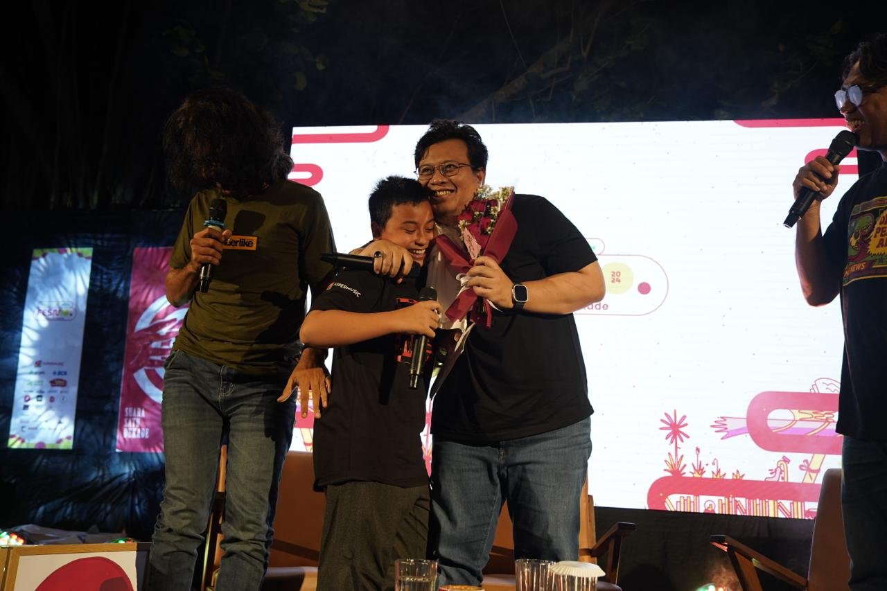 40 Tahun Puthut EA